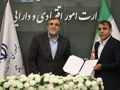 استقبال معاون وزیر امور اقتصادی و دارایی از عملکرد بانک مسکن در تامین مالی پروژه‌های مسکن