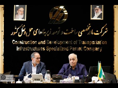 معاون وزیر راه و شهرسازی: فرهنگ قدردانی از عوامل اجرایی پروژه‌ها در شرکت ساخت نهادینه می‌شود