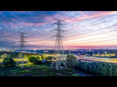 حضور فعال سندیکای صنعت برق در کنار توانیر و برق منطقه‌ای ‌ها