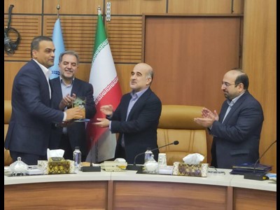 با مشارکت بخش خصوصی» تقدیر از مشارکت بخش خصوصی در بازسازی ذخایر خلیج فارس