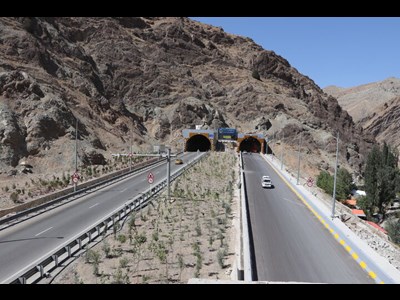 شاهکار مهندسی با ۱۶ تونل و ۱۲ پل