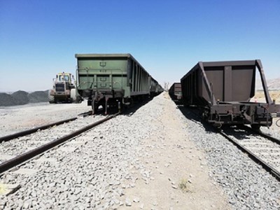 حرکت نخستین قطار صادراتی کلینکر از هشتگرد به ترکیه