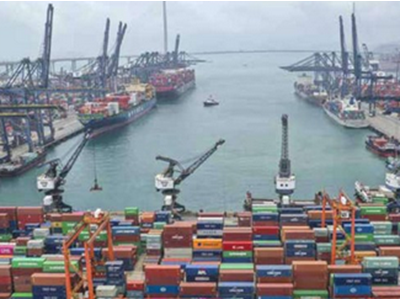 تغییر نسل بنادر محور افزایش تاب‌آوری تجارت دریایی