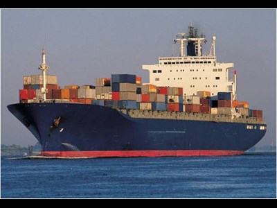 کشتیرانی جمهوری اسلامی ایران با یک مجموعه داخلی قرارداد ساخت شناور امضا کرد