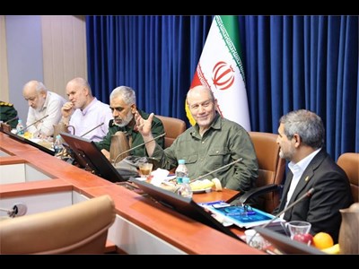 تأکید سردار صفوی بر اهمیت راهبردی بندر امام خمینی(ره) در توسعه اقتصادی کشور/ لزوم افزایش ظرفیت ذخیرهسازی کالاهای استراتژیک
