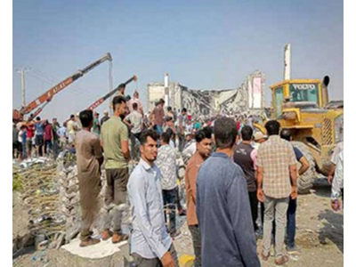 از خیانت به دیپلماسی  تا حمله به دختران دبستانی میناب!