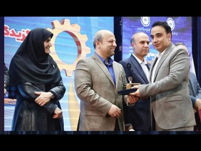 کسب رتبه برتر روابط عمومی اتاق بازرگانی لرستان در نخستین جشنواره برترین‌های روابط عمومی تجاری