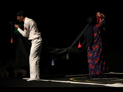 اجرای تئاتر «موج آخر» به یاد شهدای ناو دنا در جشنواره مقاومت اراک