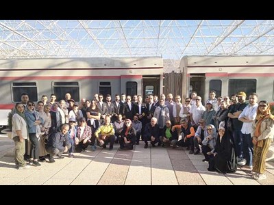 دومین قطار گردشگری مثلث طلایی وارد شیراز شد