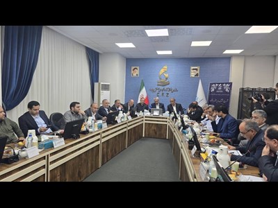 برگزاری نشست مشترک وزیر اقتصاد و دبیر شورایعالی مناطق آزاد با فعالین اقتصادی چابهار