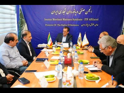 بازدید مدیرعامل سازمان بنادر و دریانوردی از انجمن صنفی دریانوردان تجاری ایران