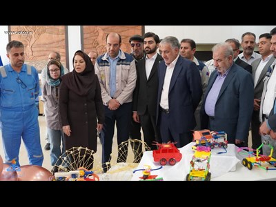 نمایشگاه دستاوردهای رباتیک و فناوری نوین در جزیره خارگ برگزار شد