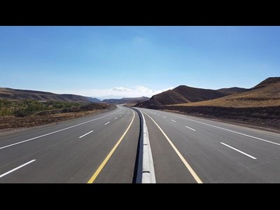 تقاطع غیرهمسطح خواجه- ورزقان با هزینه کرد ۲ هزار و ۸۰۰ میلیارد ریال فردا افتتاح میشود
