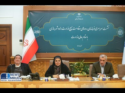 تاکید وزیر راه و شهرسازی بر ایجاد هم افزایی درون و برون سازمانی بسیج وزارتخانه