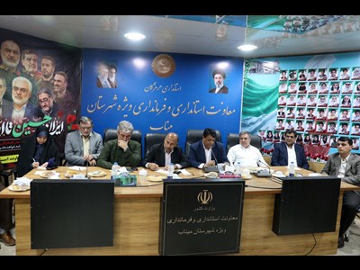 باید مظلومیت شرق هرمزگان را به فرصت توسعه اقتصادی و فرهنگی تبدیل کنیم