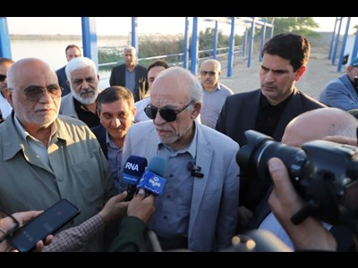 بازدید نماینده ویژه رئیس‌جمهور از طرح‌های راهبردی اروند