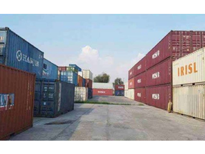 ۱۸ هزار کانتینر ایرانی در بنادر پاکستان همچنان بلاتکلیف