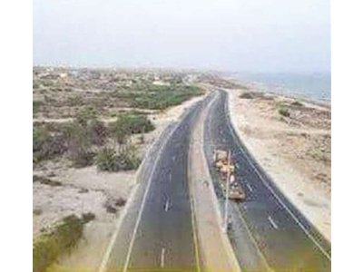 افتتاح فاز دوم بزرگراه ساحل جنوبی قشم از دفاری تا رمچاه