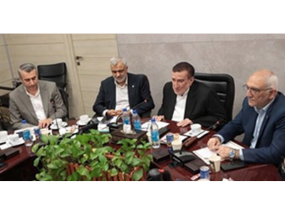 دهقان: روحیه ایثار و مقاومت، ضامن پایداری صنعت هوایی است