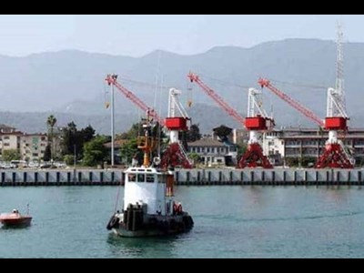 سایه تعطیلی بر سر بنادر شمال