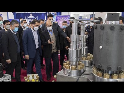نمایشگاه صنعت نفت اهواز تبلور باور ایرانی
