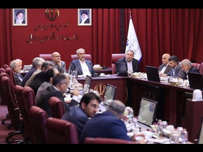 گزارش‌ عملکرد ۱۰۰ روزه وزیر اقتصاد به نمایندگان مردم