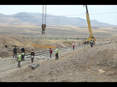 افزایش اعتبار پروژه راه آهن دورود _ خرم آباد _ اندیمشک از محل استجازه رهبری