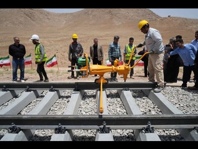 ریلگذاری ۵۰ کیلومتر در یک ماه؛ رکوردی بیسابقه در راهآهن چابهار–زاهدان