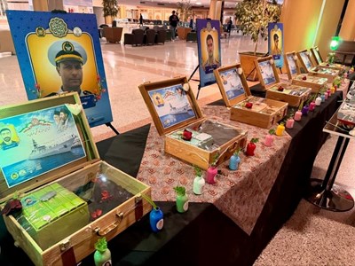 نمایش آثار به‌جا مانده از شهدای ناوشکن دنا در فرودگاه بین‌المللی مشهد