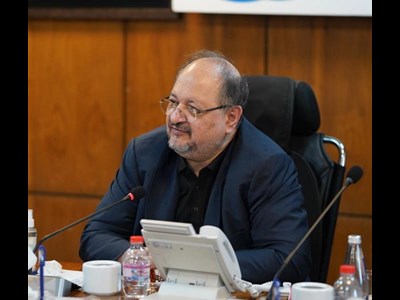 تأکید مدیرعامل هلدینگ خلیج‌فارس بر تسریع در اجرای پروژه‌های تأمین برق شرکت‌های آسیب‌دیده با مشارکت مپنا