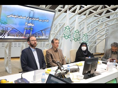 توسعه مراکز کارآفرینی در منطقه۲ شهرداری تهران با رویکرد کاهش آسیب های اجتماعی