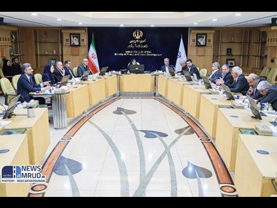 وزیر راه و شهرسازی بر پیگیری دریافت غرامت جنگ تحمیلی در مراجع بین المللی از طریق وزارت امورخارجه تاکید کرد