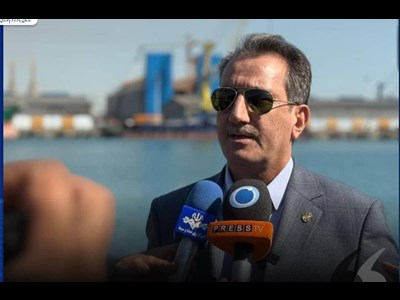 به جد به دنبال ارتقای بنادر ایران به نسل سوم هستیم