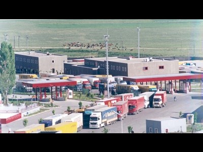 واردات ۳۰ میلیون دلاری در مقابل صادرات ۳.۲ میلیارد دلاری!