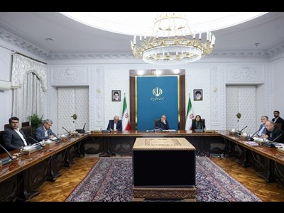 بهره‌گیری از ظرفیت نخبگان برای اجرای اصولی شبکه حمل‌ونقل ریلی ضروری است