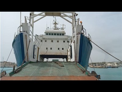 خط کشتیرانی بوشهر به خارگ راه اندازی شد