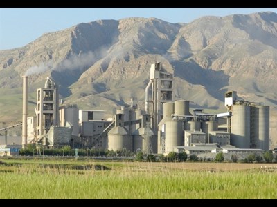 تلاش وزارت نیرو برای تأمین برق صنایع سیمانی با وجود چالشهای کمسابقه/ تأمین برق صنایع سیمانی در دو ماه ابتدایی 1404 معادل سال گذشته بود