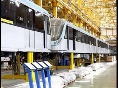 ناوگان مسافری روی ریل نوساز راه‌آهن