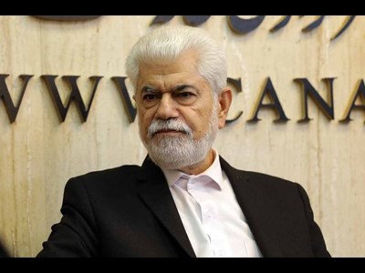 رییس کمیسیون بهداشت و درمان مجلس : واگذاری «شفادارو» توسط بانک ملی، گامی ضروری برای تحول و ارتقای صنعت داروسازی است