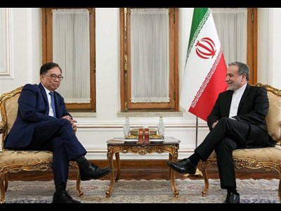 دیدار معاون وزیر خارجه فیلیپین با وزیر امور خارجه