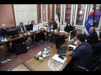 مدیریت هوشمند تنگه هرمز و لزوم بازنگری در همکاری‌های بندری با کشورهای همسایه