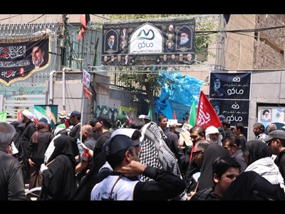 موکب سازمان منطقه آزاد ماکو با توزیع بیش از100 هزار قلم اقلام فرهنگی و پذیرایی، در آیین بدرقه «امام شهید» حضوری پررنگ داشت