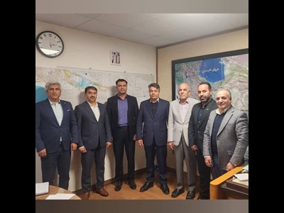 نشست راهبردی هیئت رئیسه انجمن بادبانی با نماینده رئیس‌جمهور در هماهنگی اجرای سیاست‌های کلی دریا‌محور