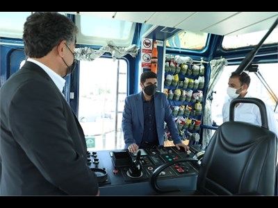 بازدید معاون دریایی سازمان بنادر و دریانوردی از بندر بوشهر/ احیا کارگاه های شناورسازی بوشهر