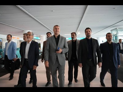 بازدید رئیس سازمان هواپیمایی کشوری از روند اعزام زائران اربعین در ترمینال سلام