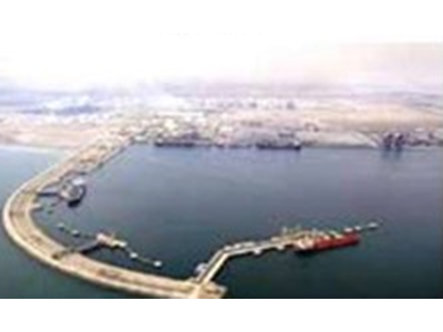 عملیات تخلیه و بارگیری کالا در بندر چابهار ادامه دارد