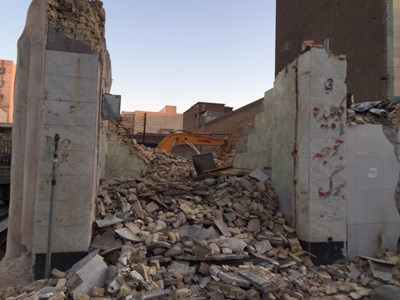 تخریب مغازه ی شهروند ۸۳ ساله اهوازی در سکوت شهرداری