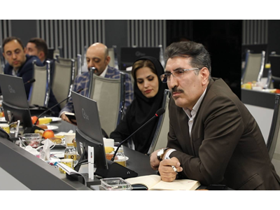 تأکید رئیس پژوهشکده بیمه بر تقویت ارتباط با شرکت‌های بیمه برای حل مسائل صنعت