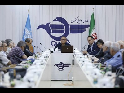 نشست صمیمی رئیس سازمان هواپیمایی کشوری با جمعی از بازنشستگان
