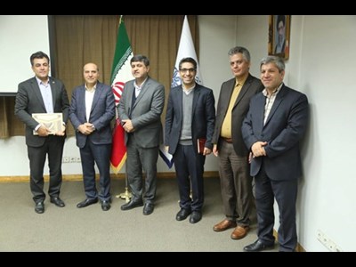 تقدیر از پژوهشگر برتر بانک سپه در مراسم هفته پژوهش نظام بانکی کشور